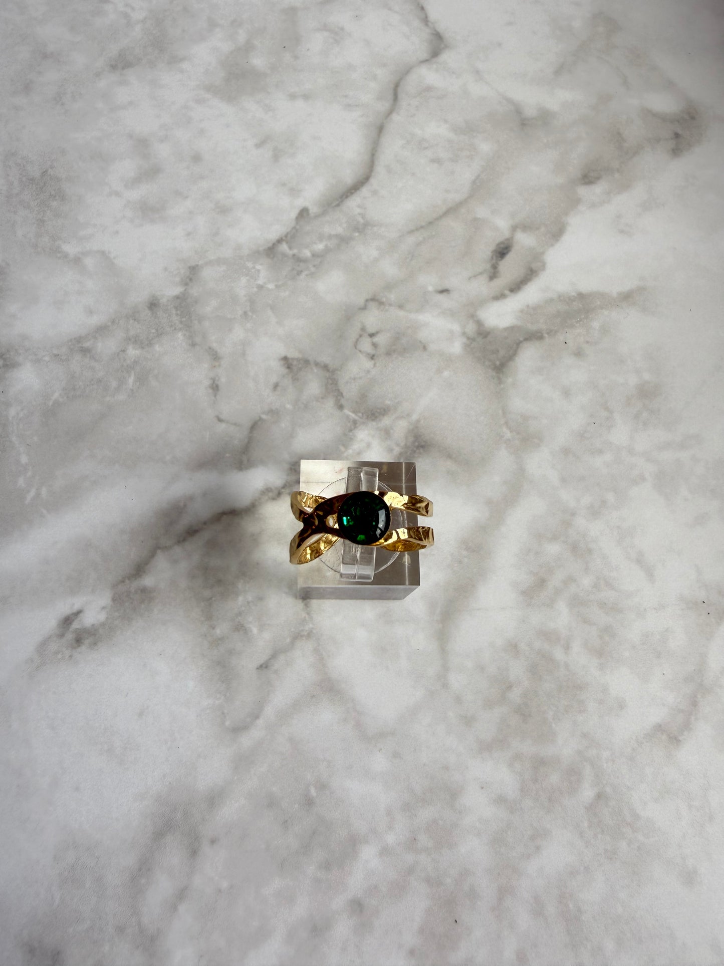 Vera Ring