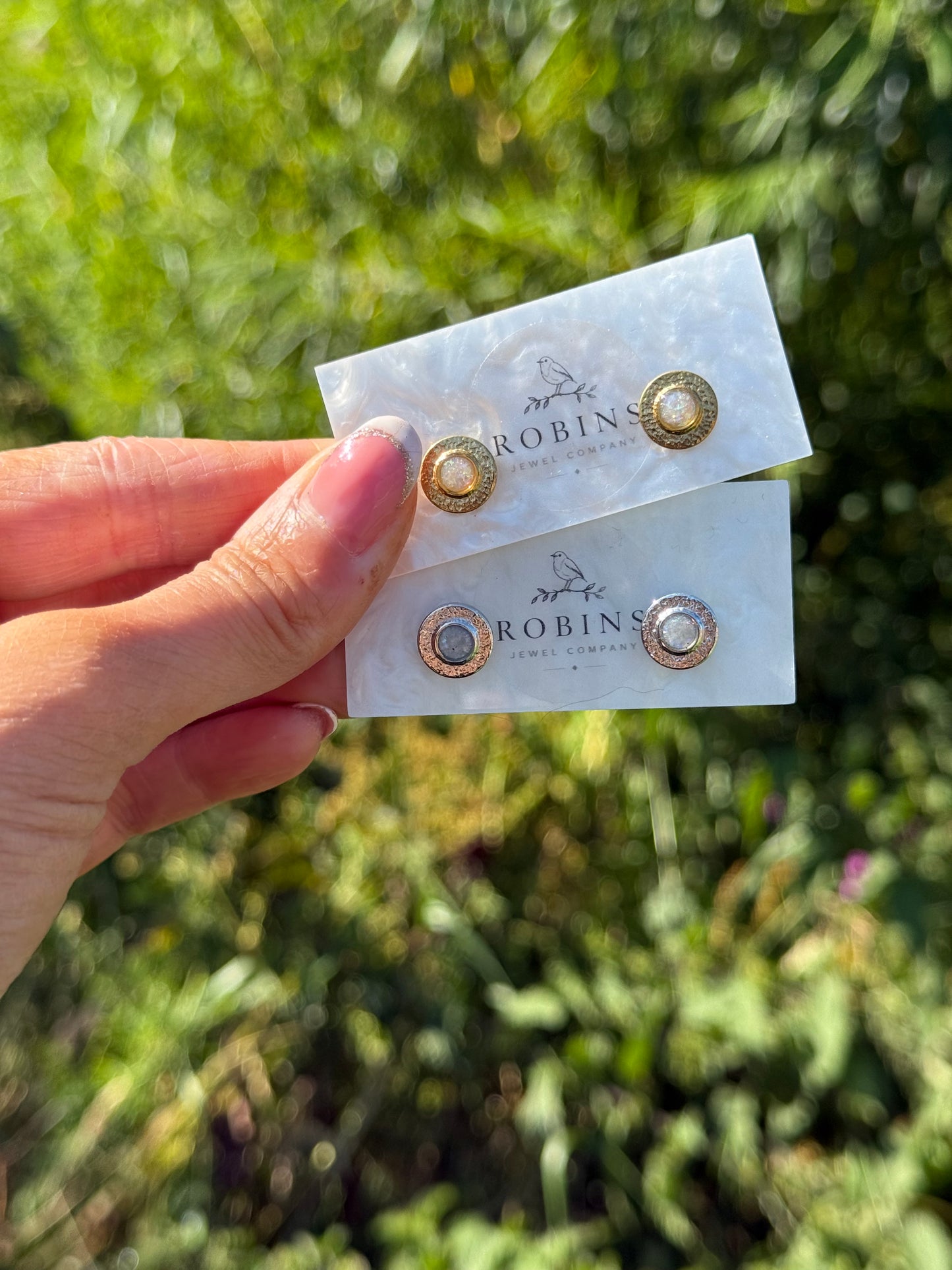 Clio Studs