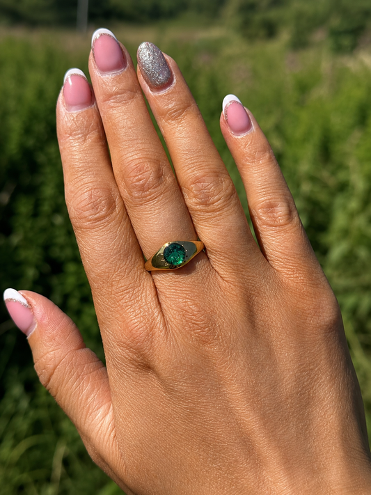 Signet Ring