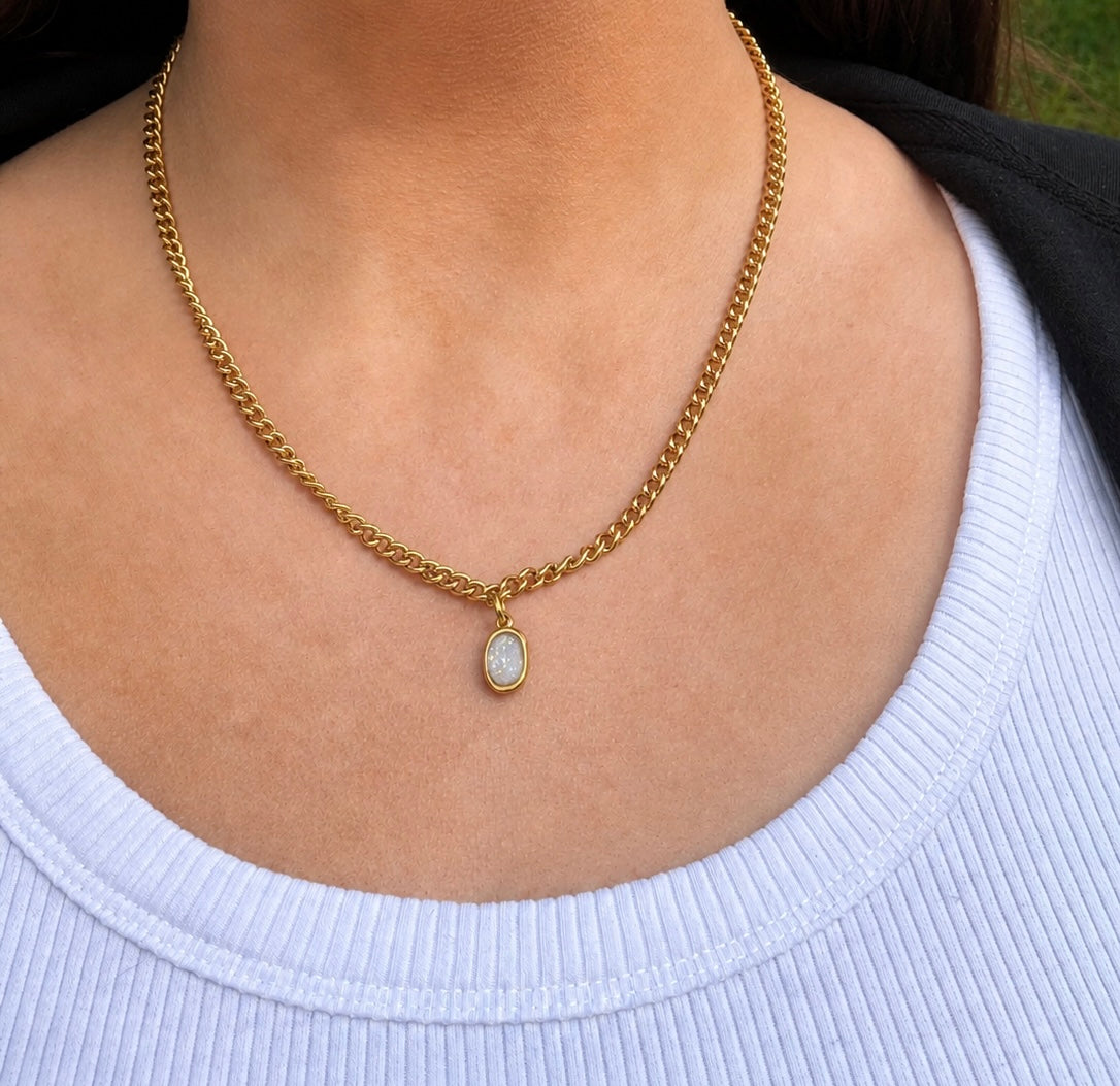 Isla Necklace