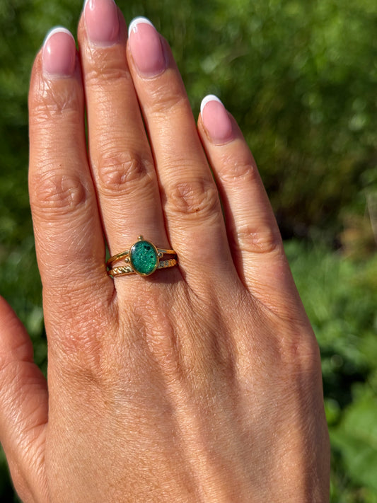 Clover Ring